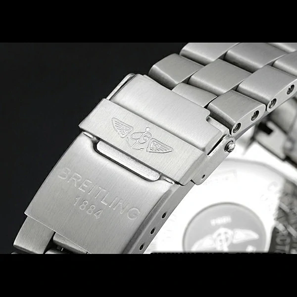 Breitling Avenger new57464