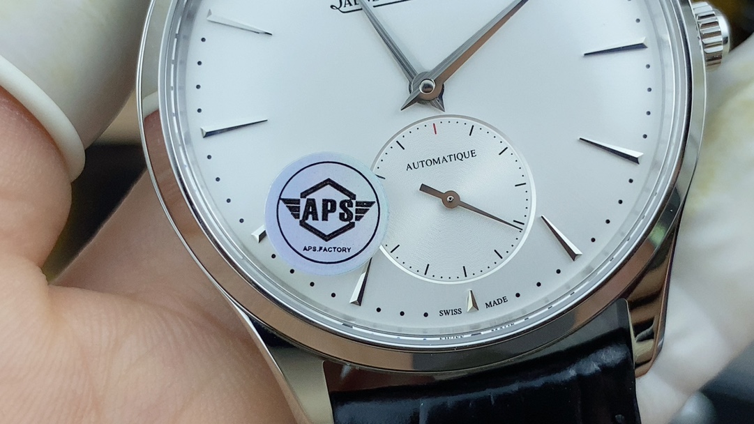 Jaeger LeCoultre Master Control Replica 1218420 – APS Factory 39mm White Dial