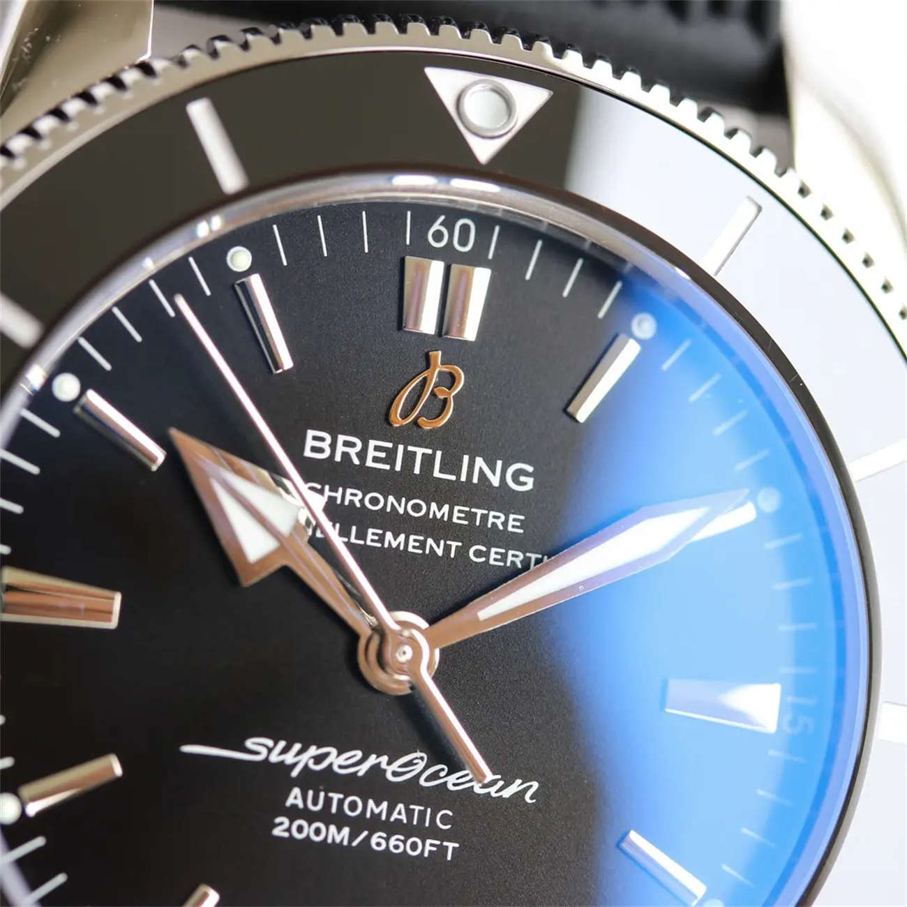 Replica Breitling Superocean Heritage B20 – Premium Dive Watch Reproduction