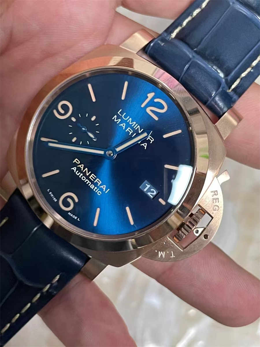 VSF PAM1114 – 44mm Luminor Marina Rose Gold Blue Dial Replica
