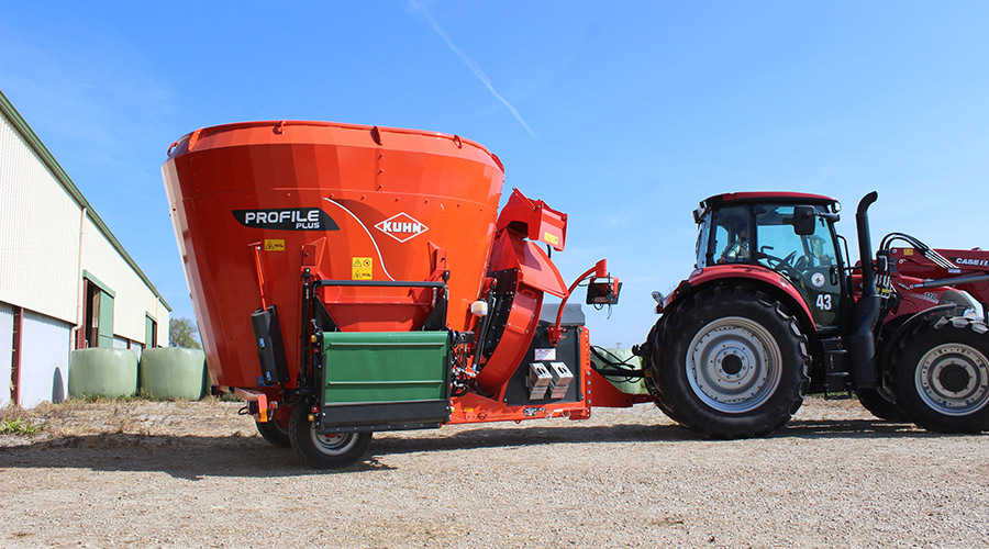 Переваги змішувача-роздавача KUHN Profile